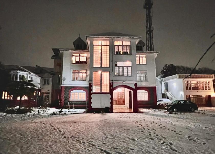 Jammu and Kashmir Srinagar Exterior view