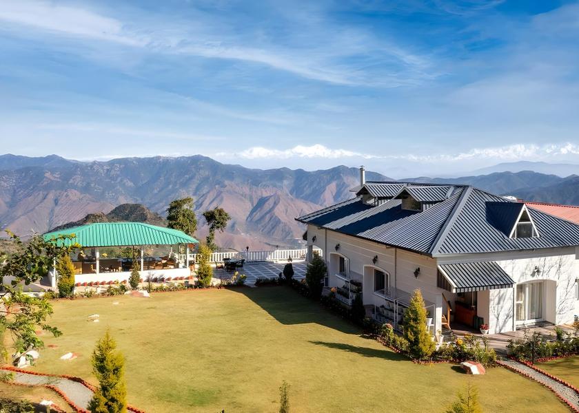 Uttarakhand Dhanaulti Hotel View