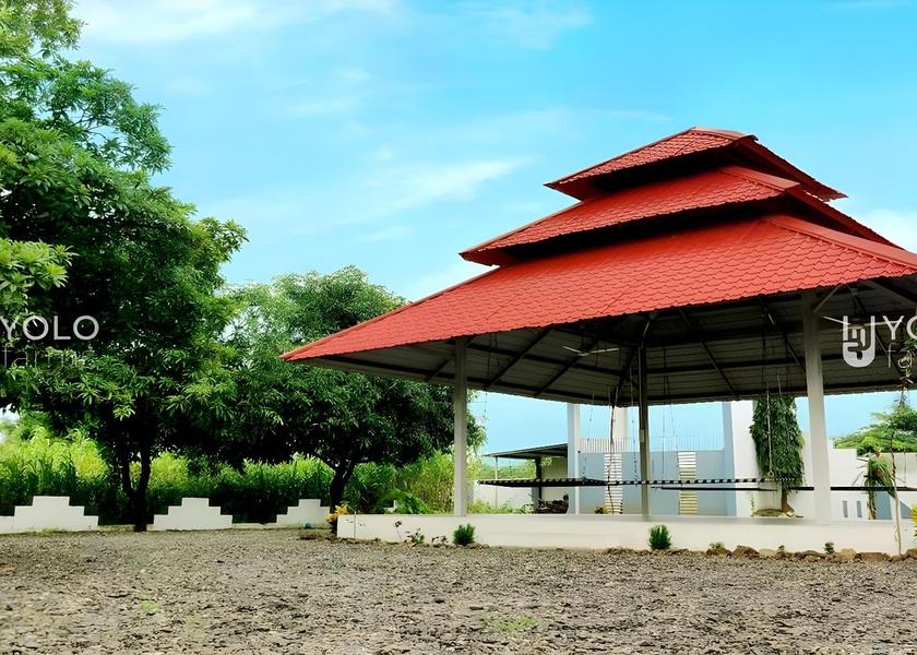 Gujarat Surat Garden