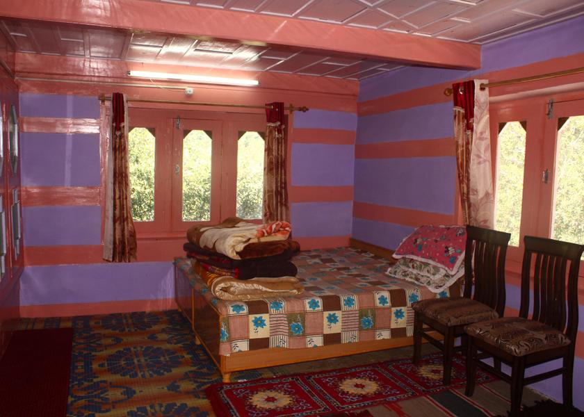 Himachal Pradesh Sangla 1025