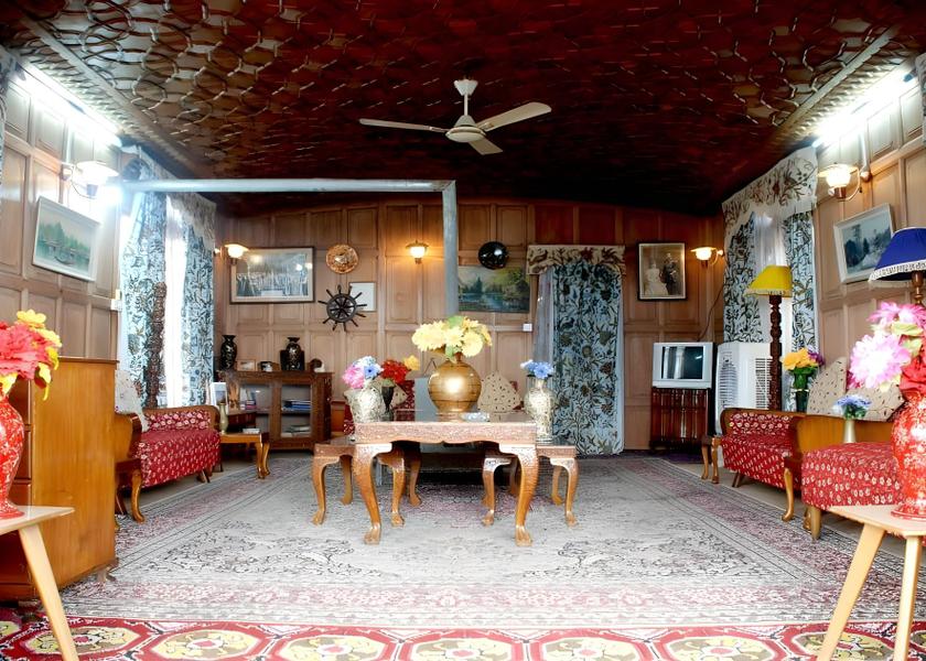 Jammu and Kashmir Srinagar Facilities