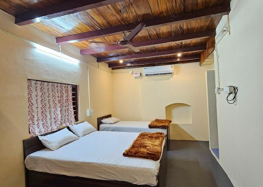 Kerala Palakkad Bedroom