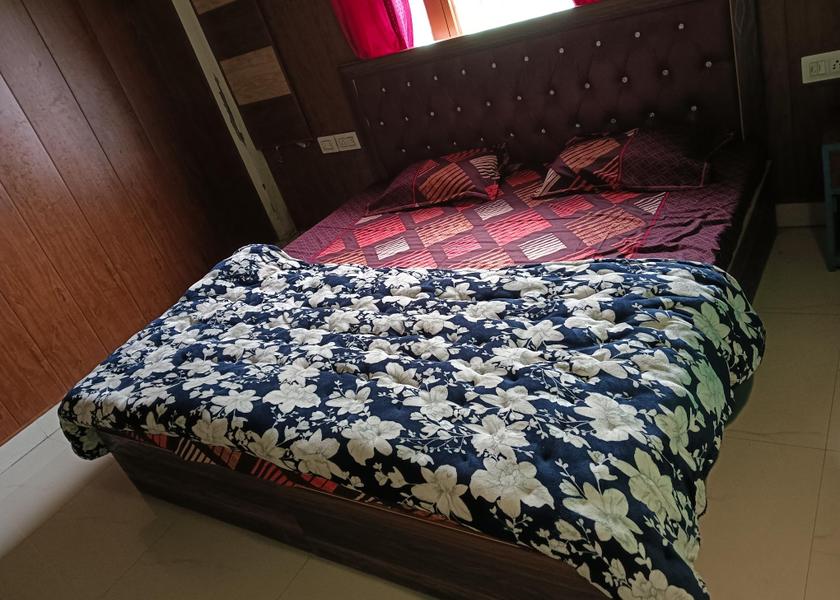 Uttarakhand Mussoorie Bedroom
