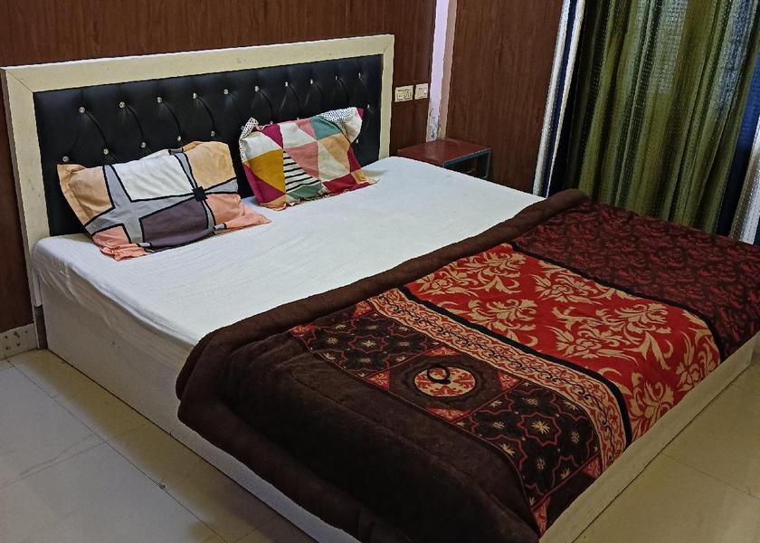 Uttarakhand Mussoorie Bedroom