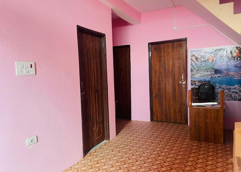 Uttarakhand Dhanaulti Lobby