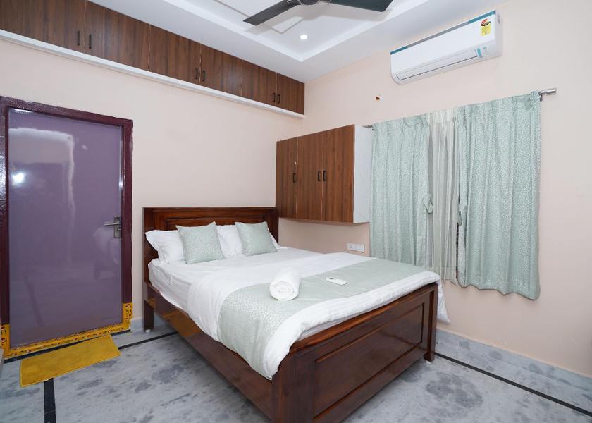 Andhra Pradesh Bhadrachalam Bedroom