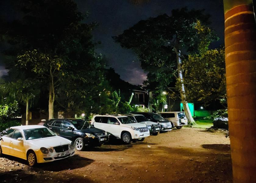 Jinja Parking