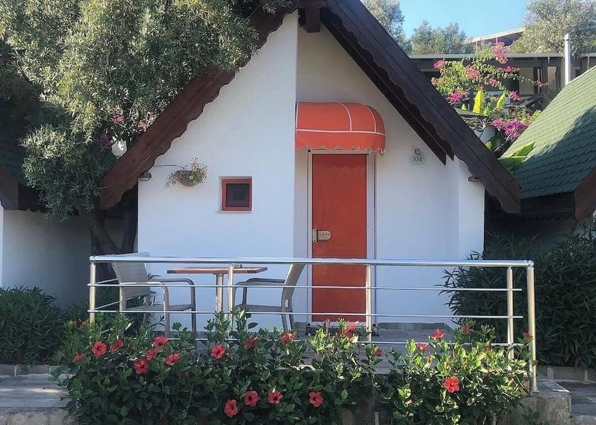 Izmir Karaburun Property grounds