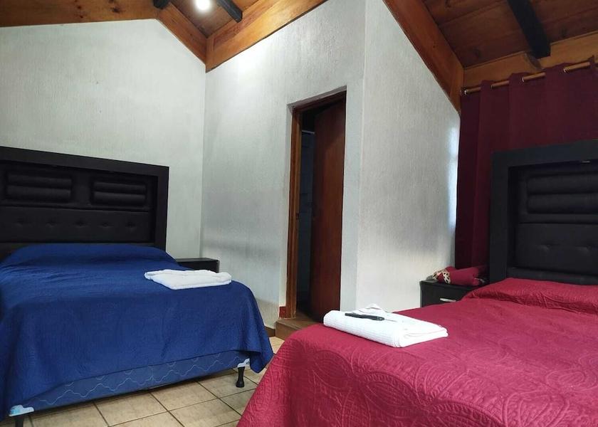 Sololá San Pedro La Laguna Room