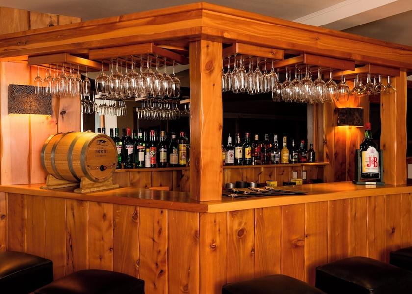 Neuquén Villa La Angostura Bar (on property)