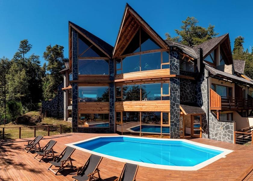Neuquén Villa La Angostura Pool