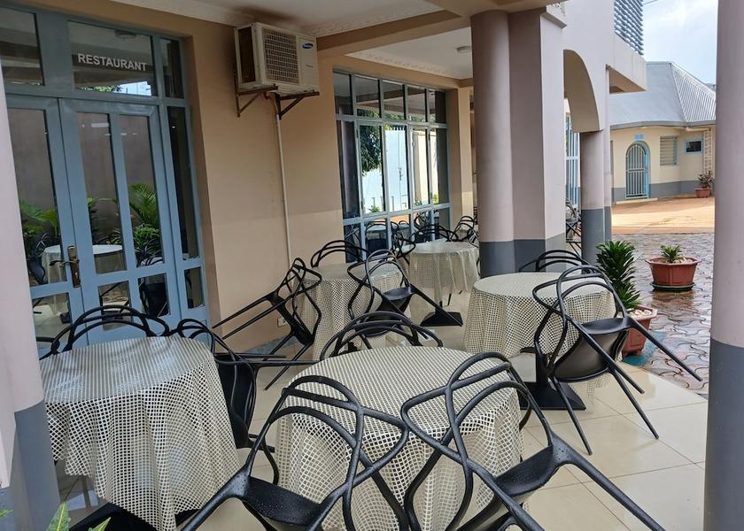 Haut-Katanga Lubumbashi Outdoor dining