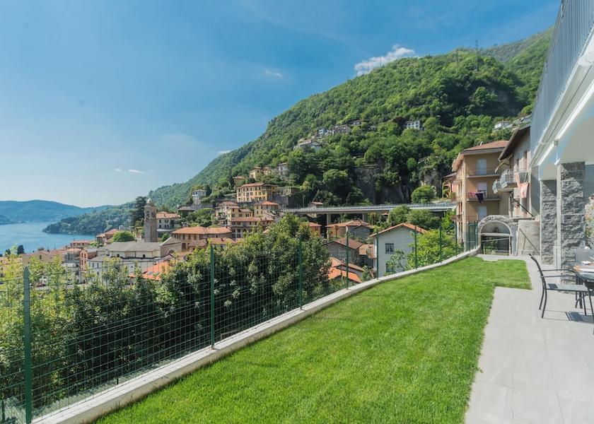 Lombardy Moltrasio Garden