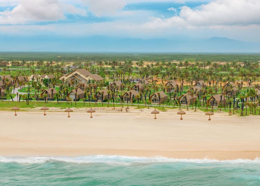 Khanh Hoa Province Cam Ranh Beach