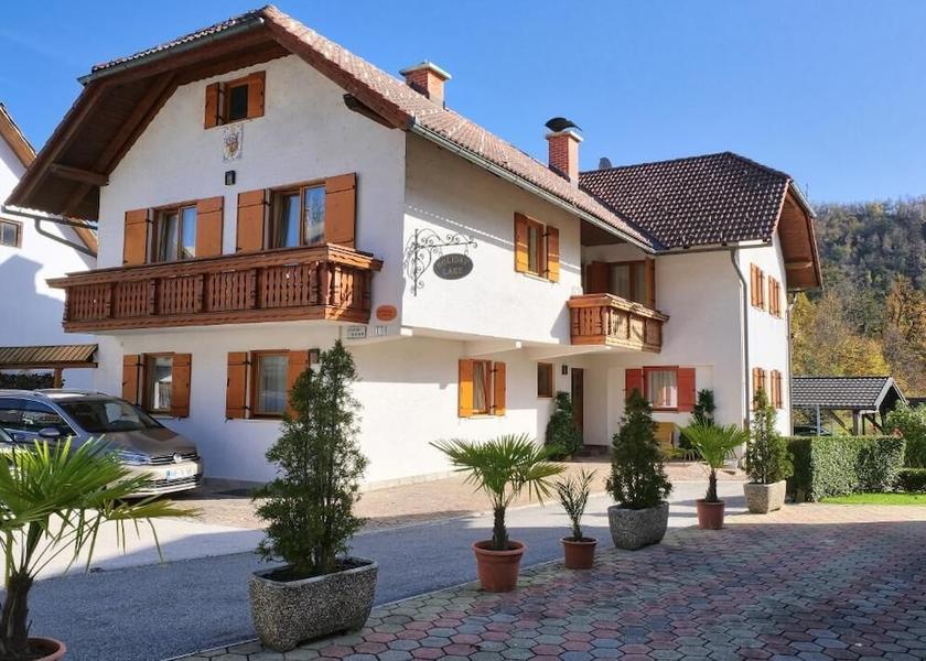  Bled Exterior