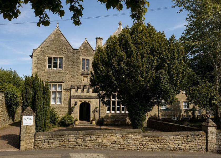 England Brackley Front of property