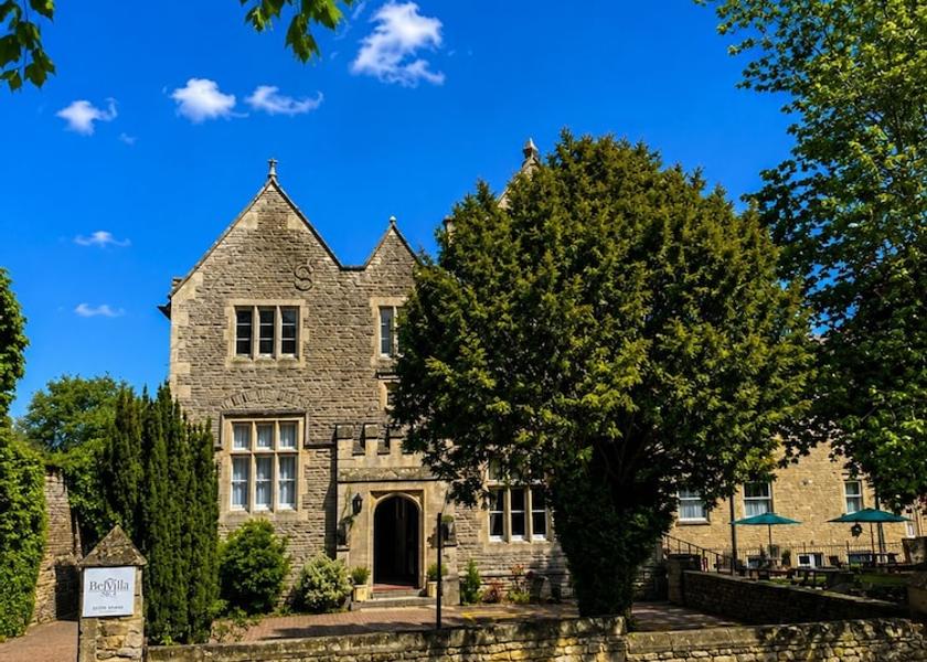 England Brackley Front of property