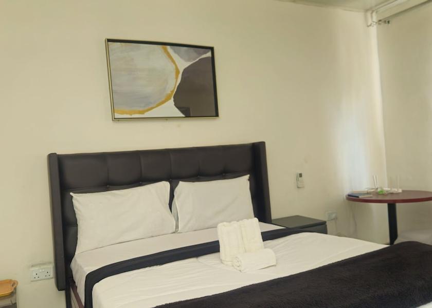 Lusaka Kafue Room