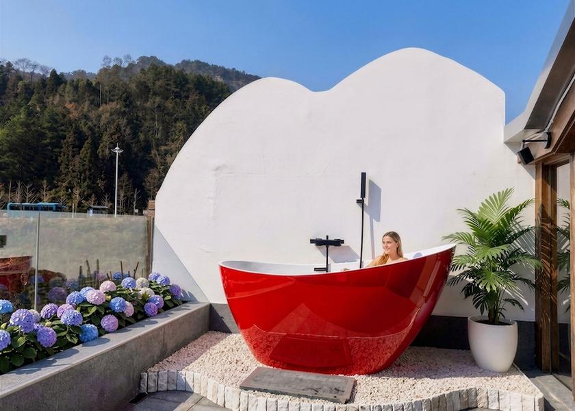 Hunan Zhangjiajie Outdoor spa tub