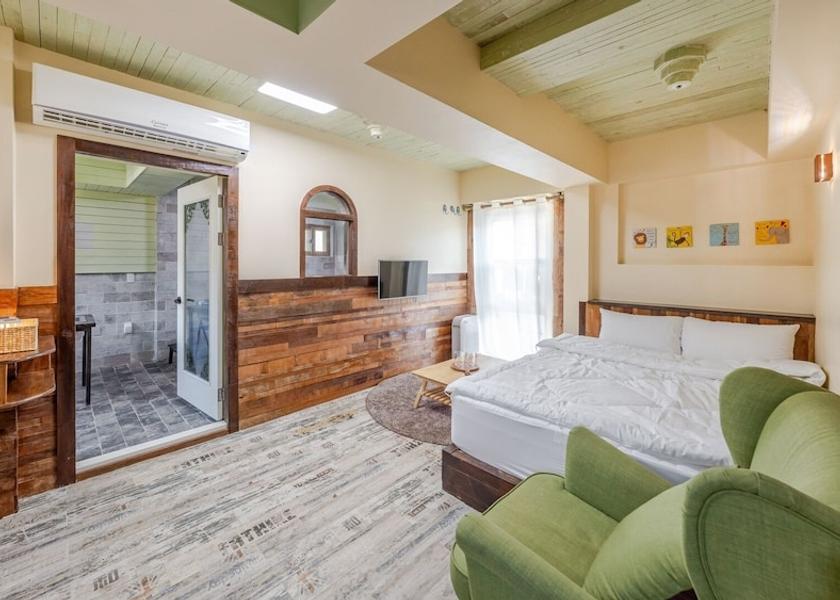 North Chungcheong Goesan Room
