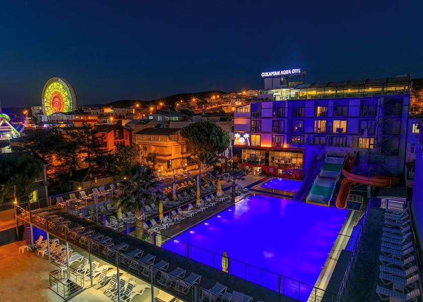 Balikesir Marmara Front of property - evening/night