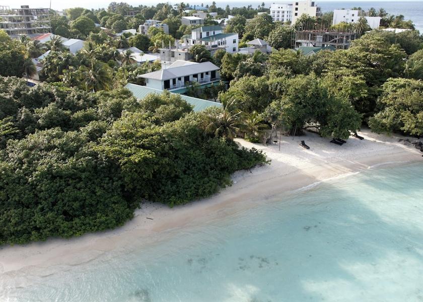 North Ari Atoll Rasdhoo Beach
