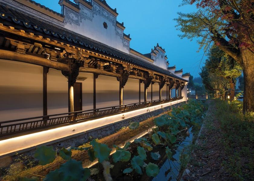 Zhejiang Jinhua Exterior detail