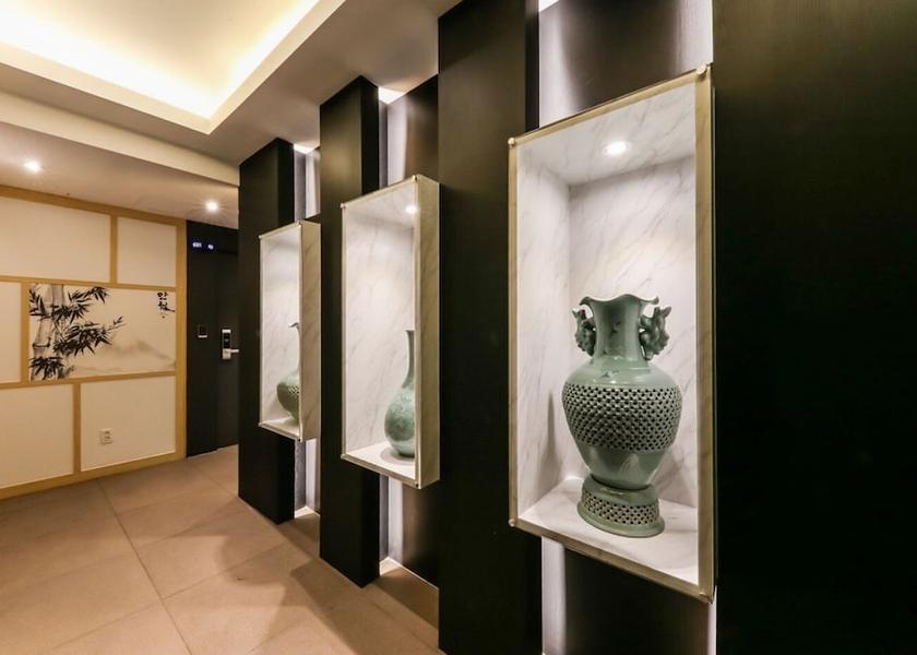  Daejeon Interior
