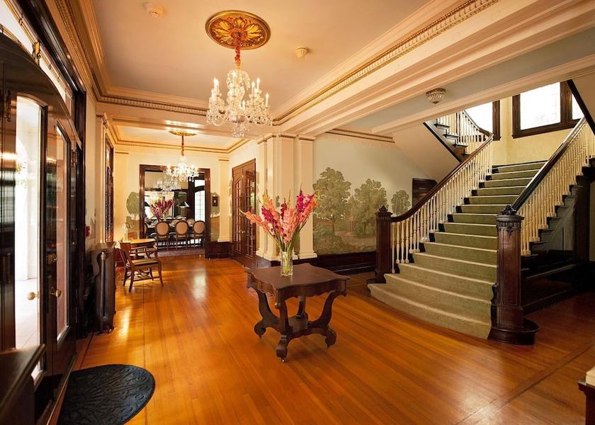 Oregon Portland Interior