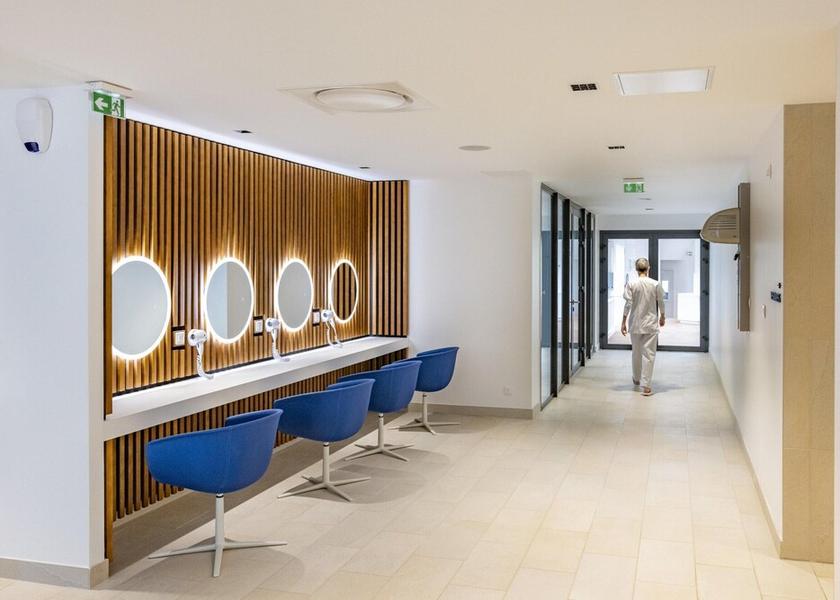 Nouvelle-Aquitaine La Roche-Posay Interior