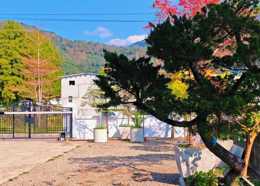 Nantou County Puli Property grounds