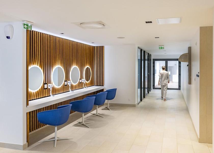 Nouvelle-Aquitaine La Roche-Posay Interior