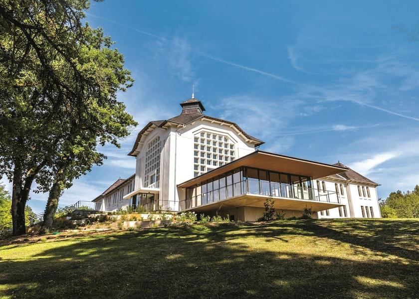 Nouvelle-Aquitaine La Roche-Posay Exterior