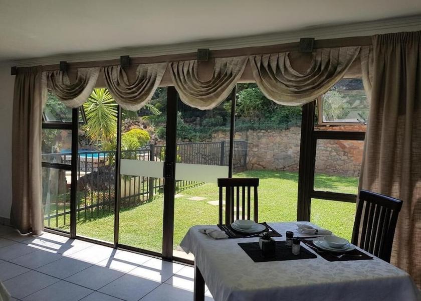 North West Hartbeespoort Dining