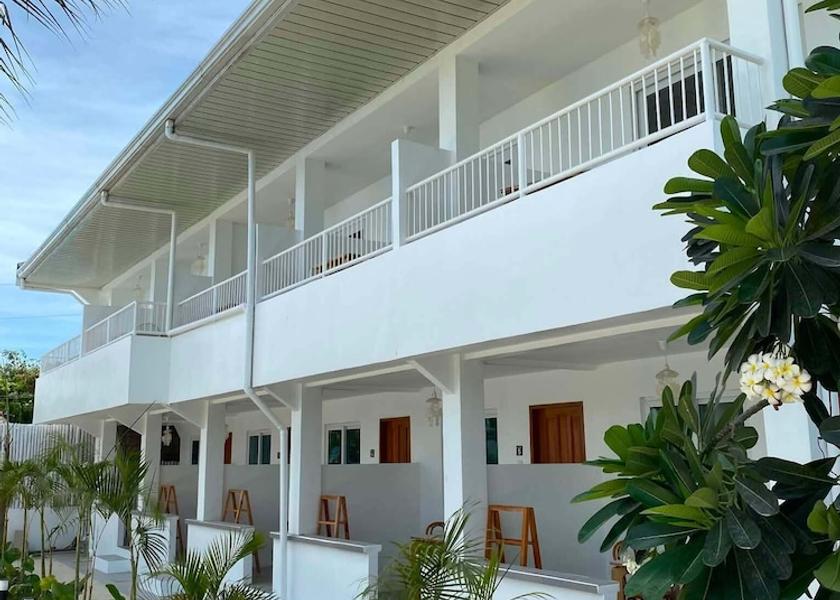 Central Visayas Moalboal Exterior