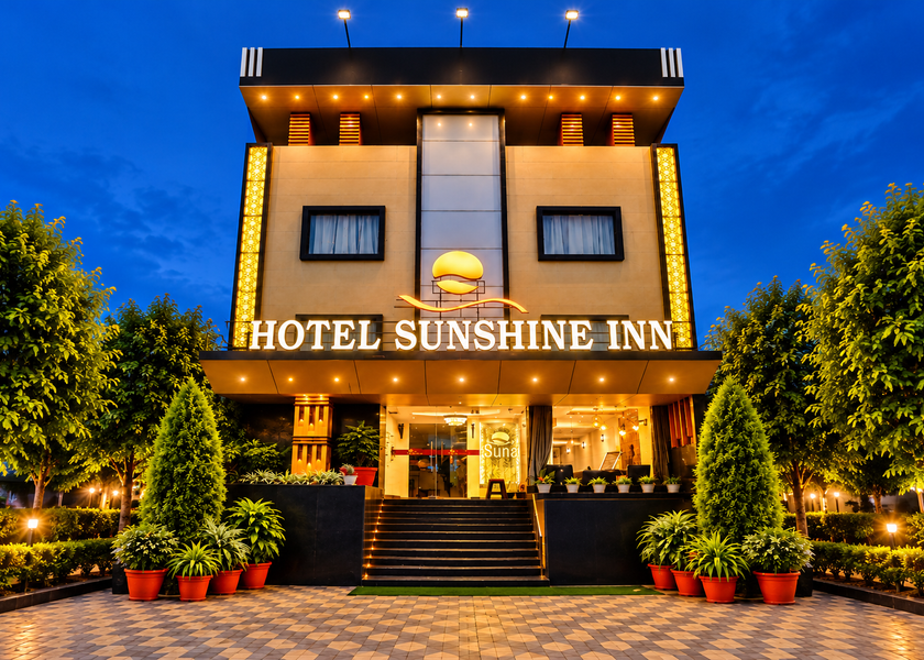Uttar Pradesh Mughalsarai Hotel Exterior