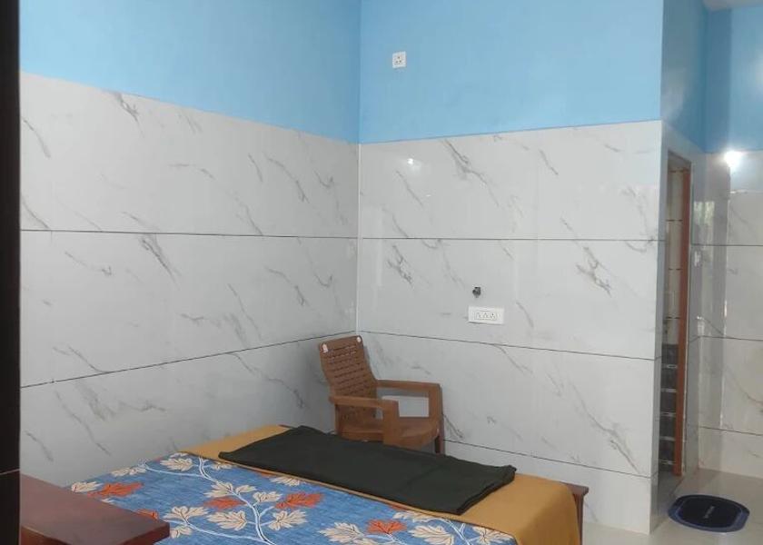 Karnataka Murdeshwar One Double Bed AC