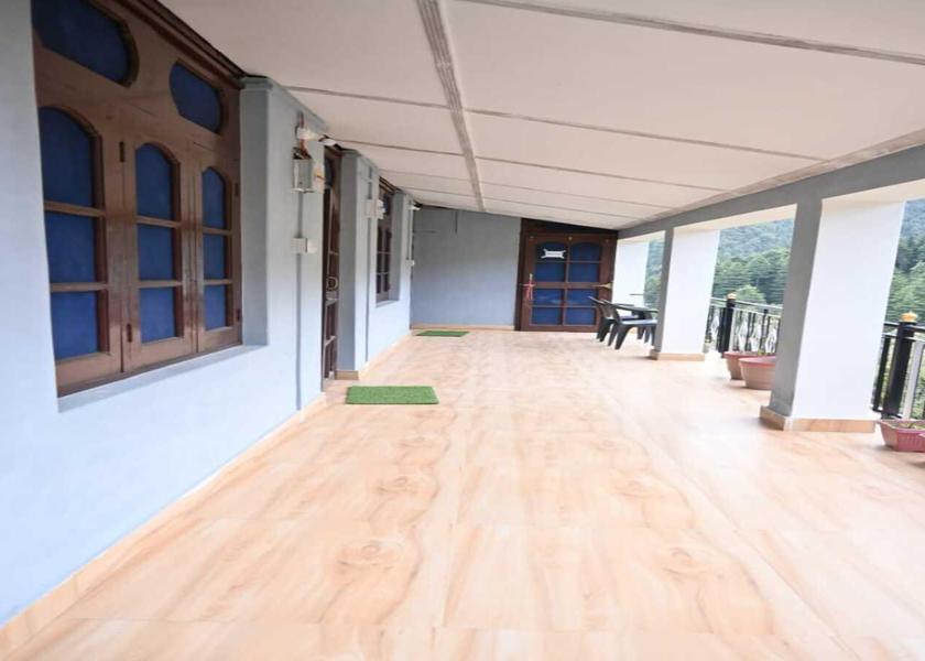 Himachal Pradesh Khajjiar Balcony/terrace