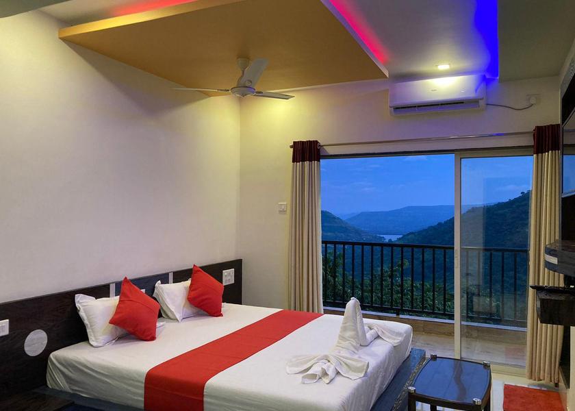 Maharashtra Panchgani Bedroom