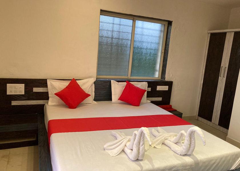 Maharashtra Panchgani Bedroom
