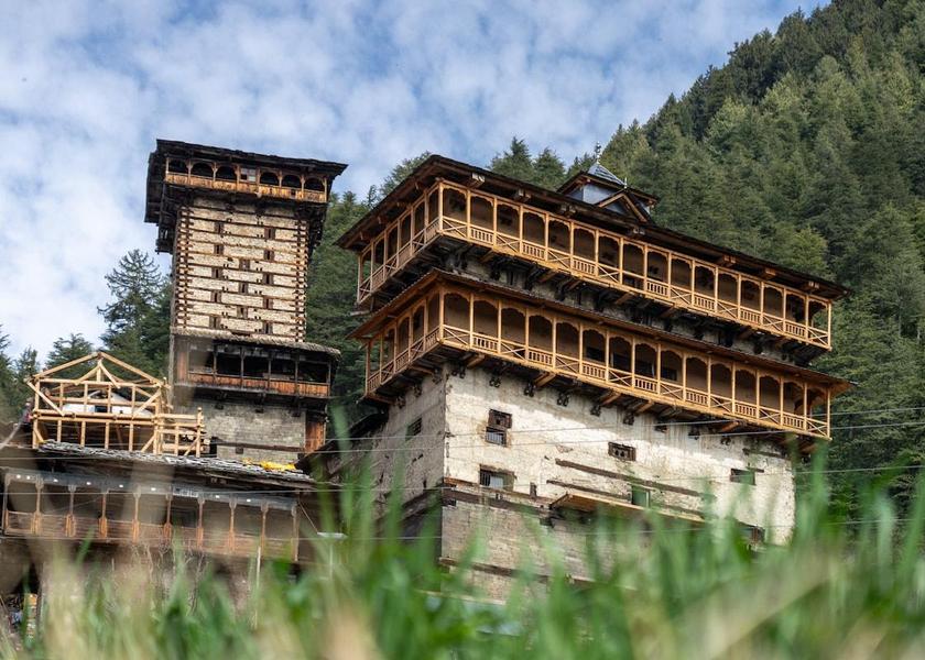 Himachal Pradesh Jibhi 
