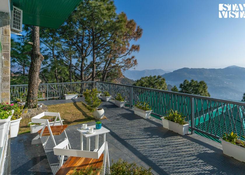 Himachal Pradesh Barog Balcony/terrace