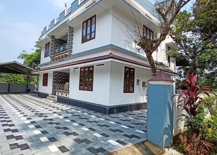 Kerala Adoor Hotel Exterior
