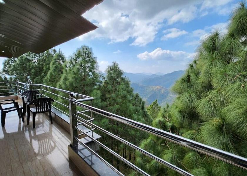 Uttarakhand Lansdowne Balcony/terrace