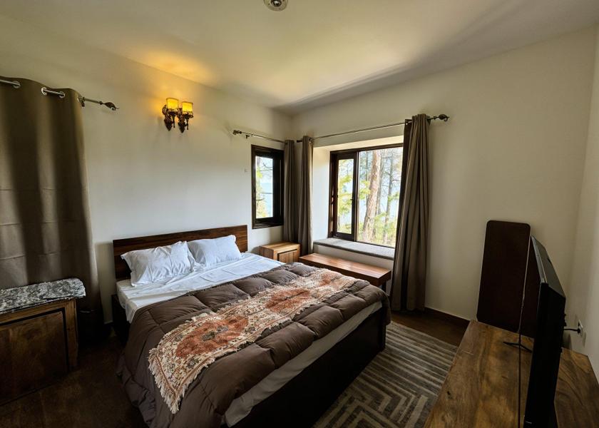 Uttarakhand Kausani Bedroom