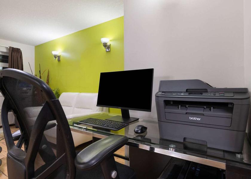 Alberta Fort McMurray Business Center