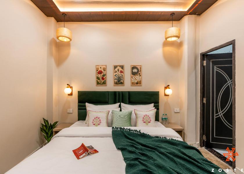 Uttar Pradesh Varanasi Bedroom