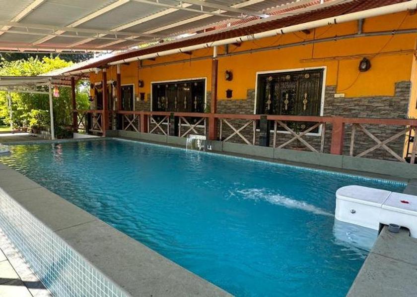Maharashtra Bordi Swimming pool