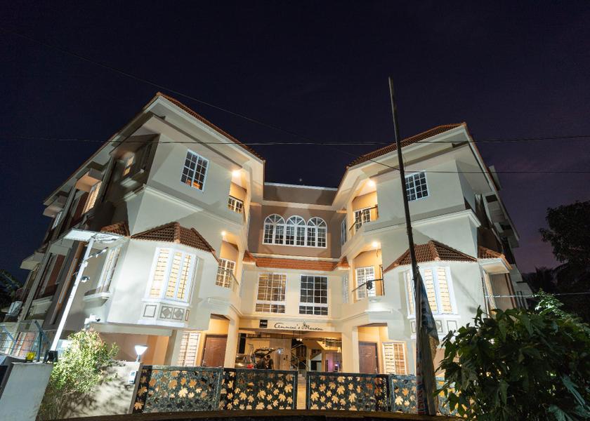 Kerala Thrissur Hotel Exterior