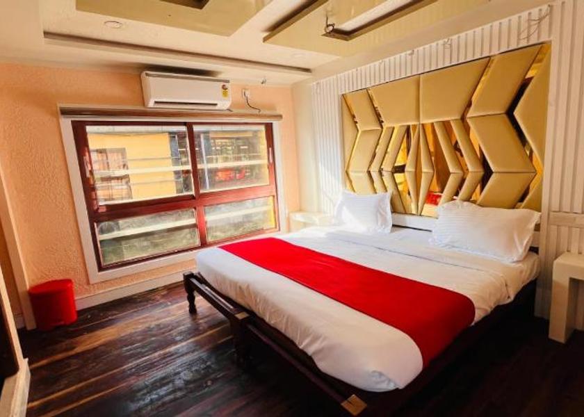 Kerala Alleppey Luxury Houseboat